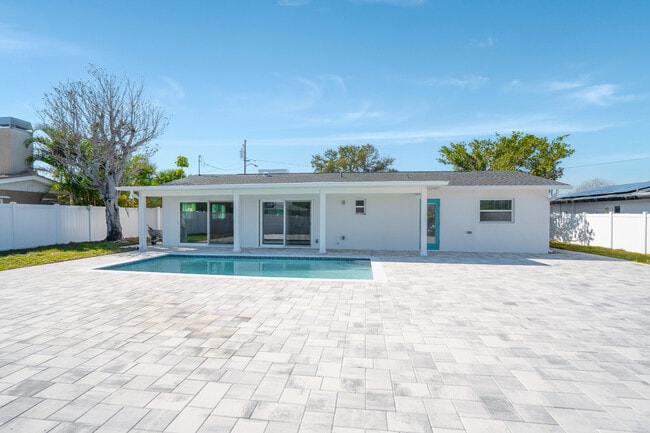 Building Photo - 4107 Miller Dr