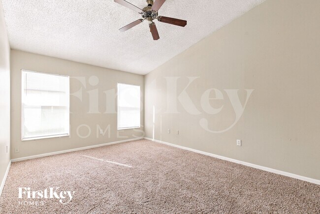 Building Photo - 6505 Viewpoint Ct