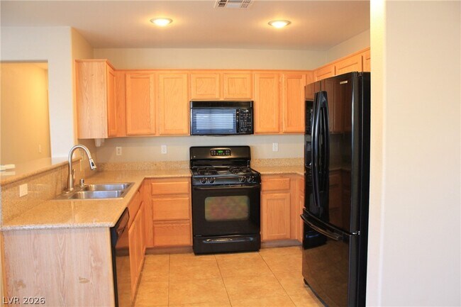 Building Photo - 1133 Claire Rose Ave