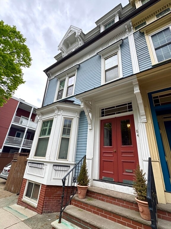 Building Photo - 84 O St