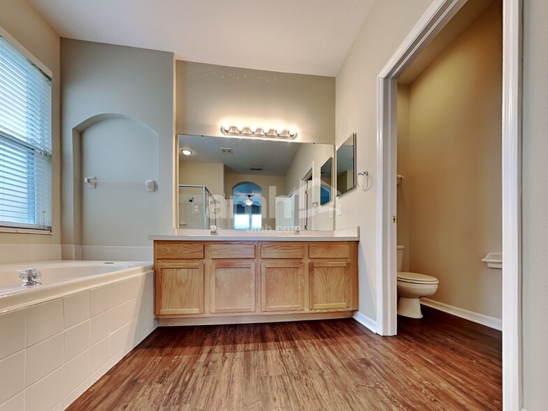 Building Photo - 4840 Windingbrook Trail