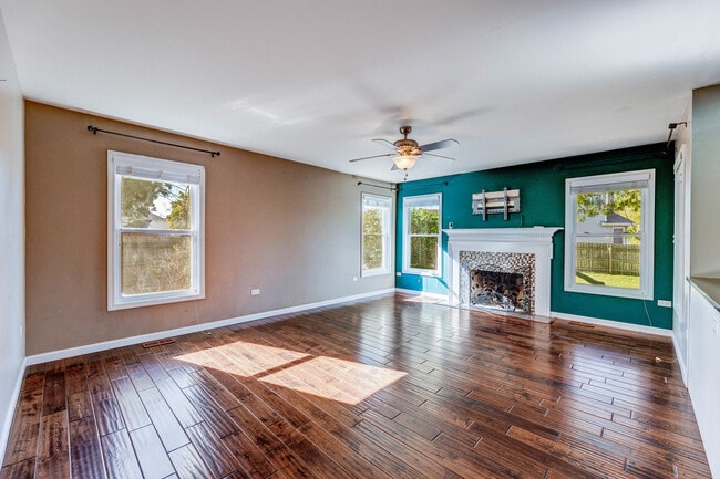 Building Photo - 227 Beaver Creek Dr