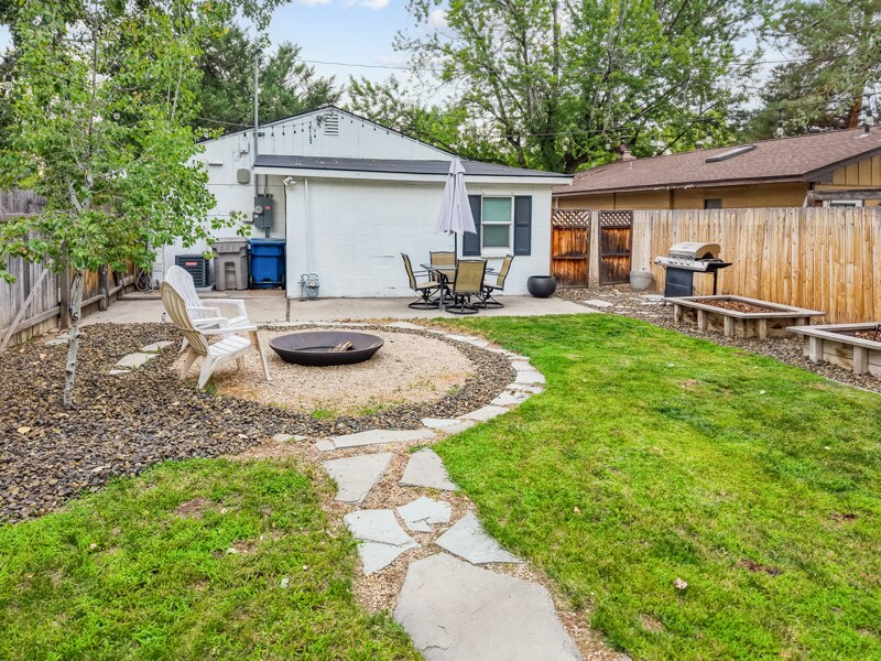 Building Photo - 4 Randall St