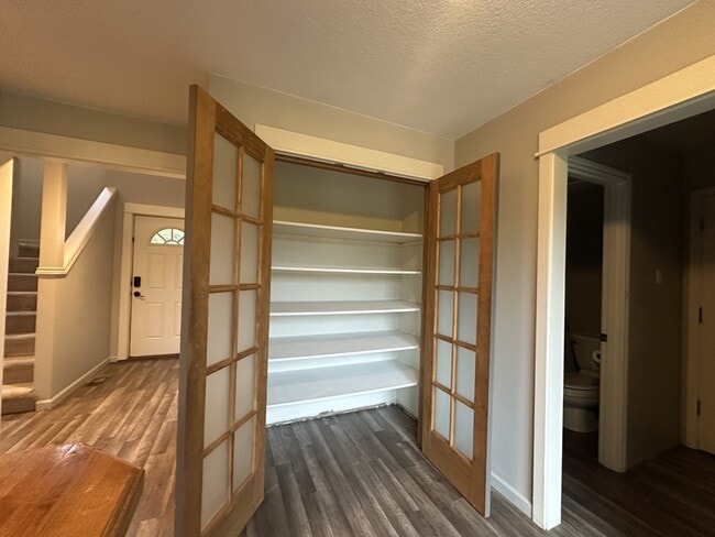 Building Photo - 24574 SW Ladd Hill Rd