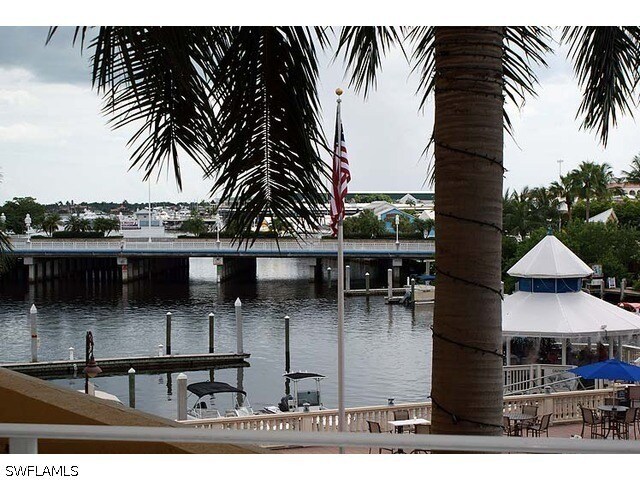 Building Photo - 451 Bayfront Pl