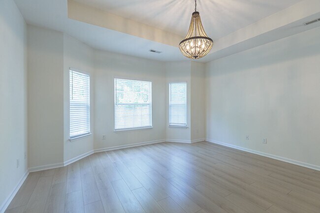 Building Photo - 5907 Landerwood Dr