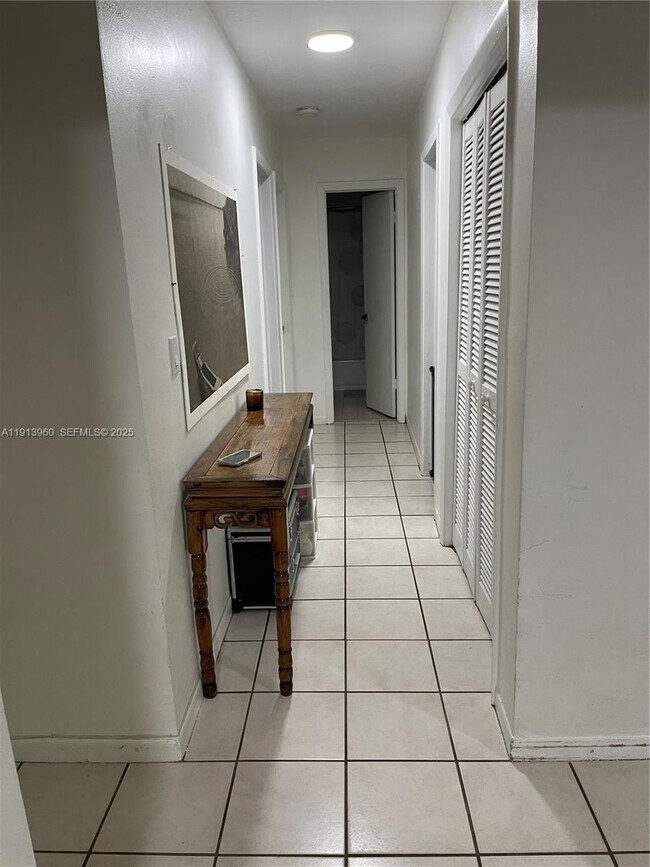 Building Photo - 20520 SW 92nd Pl