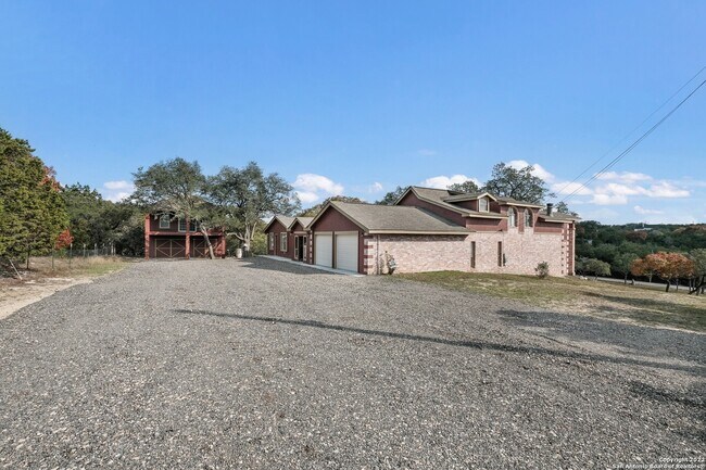 Building Photo - 2807 Casey Rd