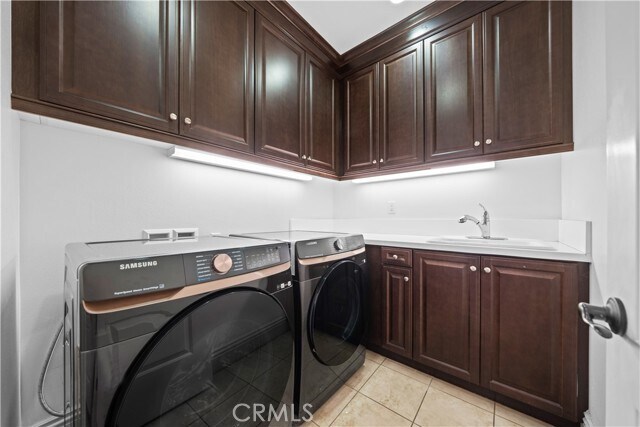 Building Photo - 18 Windrow Rd