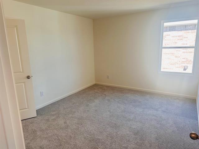 Building Photo - 2101 Prairie Ln