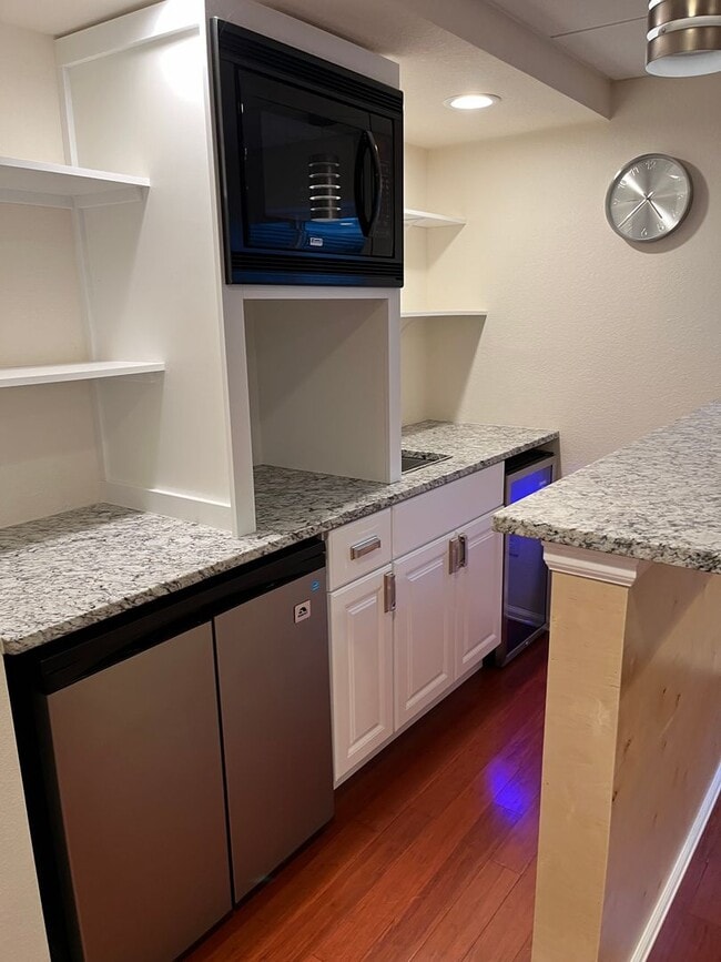 Building Photo - Spacious 4 Bed + Study, 4 Bath Ranch in Broomfield | Available July 6