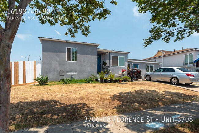 Building Photo - 3706-08 Florence St-Unit 3708