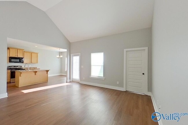 Building Photo - 8008 Shadesbrook Dr