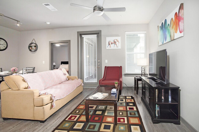 Primary Photo - 976 S Braeswood Blvd