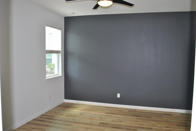 Building Photo - 612 Champion Ridge Dr