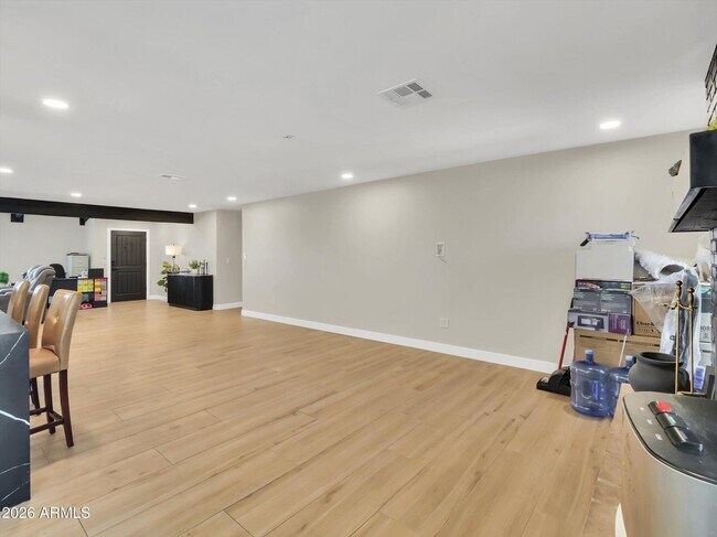 Building Photo - 5122 W Fallen Leaf Ln