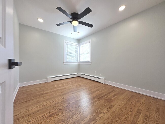 Building Photo - 315 W Prospect Ave