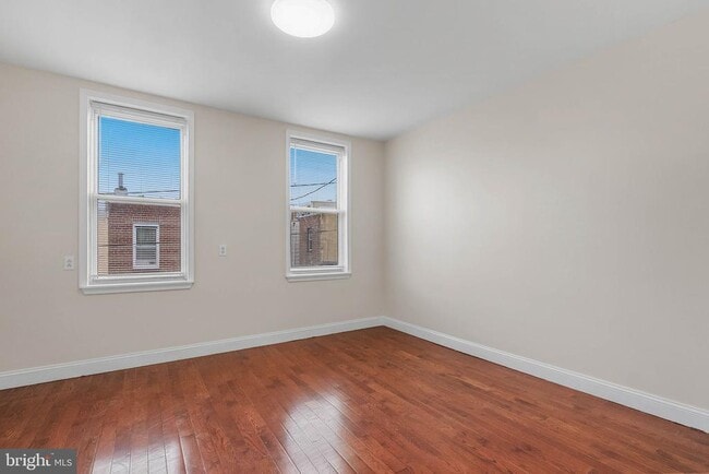 Building Photo - 402 Hoffman St