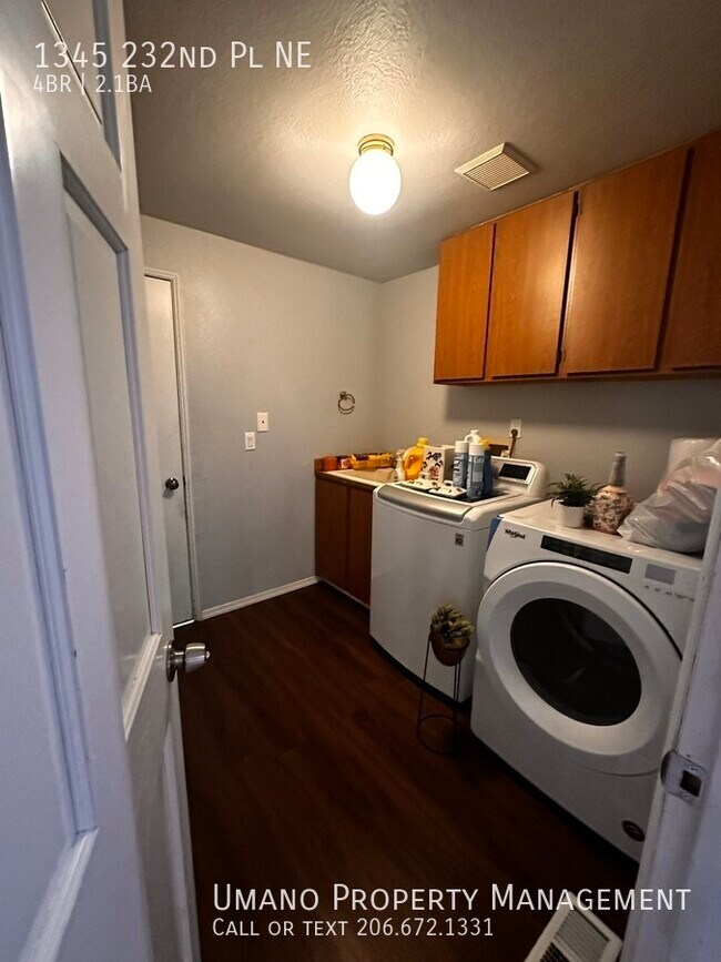 Building Photo - 1345 232nd Pl NE