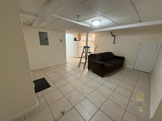 Building Photo - 409 Huntington Ave