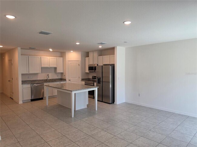 Building Photo - 3596 Smt Vw Wy