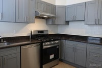 Building Photo - 598 12th Ave