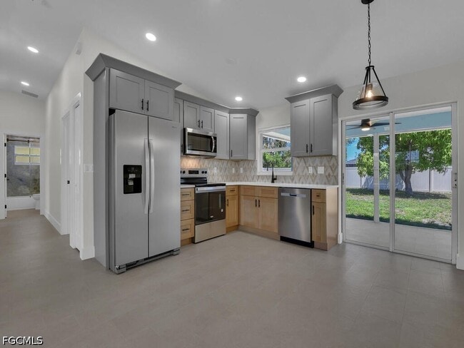 Building Photo - 2509 Academy Blvd