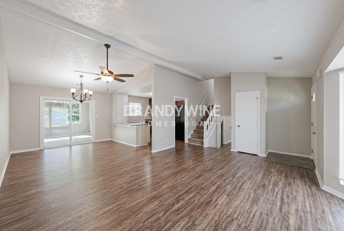 Building Photo - 6162 Dana Ct