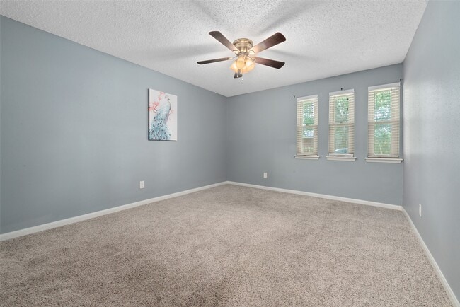Building Photo - 6602 Montauk Dr