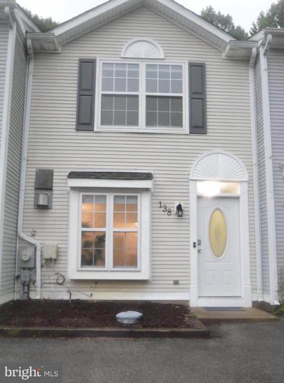 Building Photo - 138 Creekside Ct