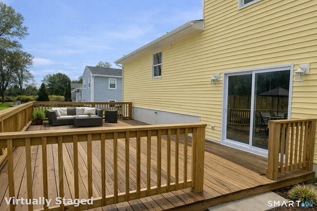 Building Photo - 15 Dairy Farm Rd