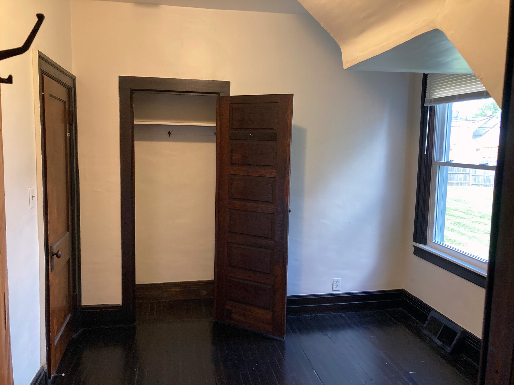 1st Bedroom - 12087 Saint Aubin St