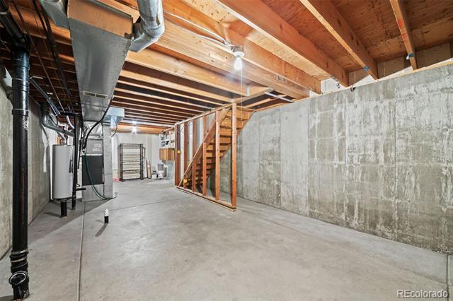 Building Photo - 10857 Summerset Way