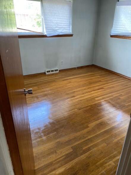 Building Photo - 3767 Wright Ave