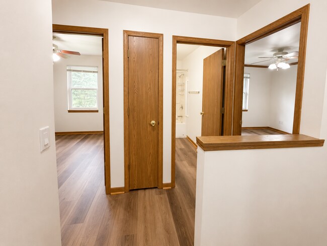 Building Photo - 625 Ellis Ave