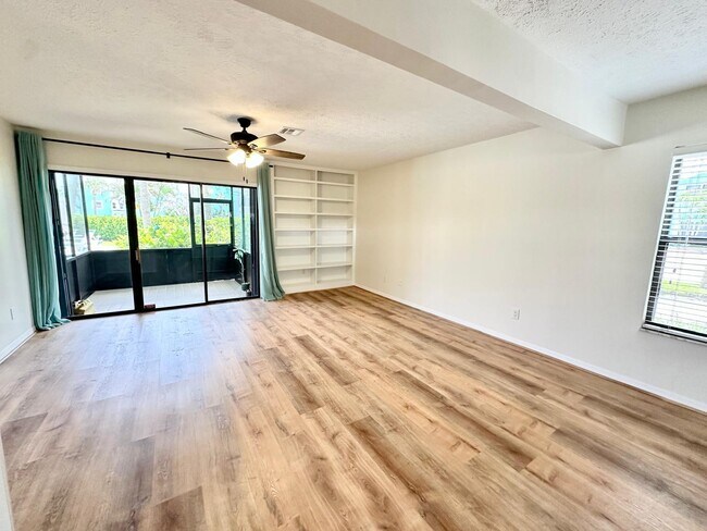 Building Photo - 13509 S Indian River Dr