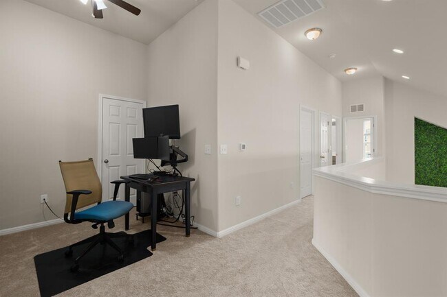 Building Photo - 6406 Owl Creek Ln