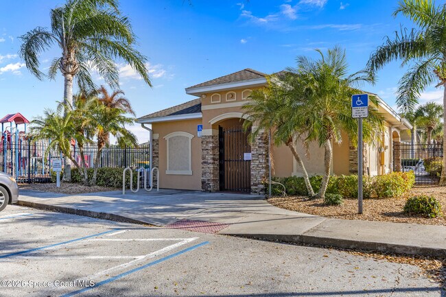 Building Photo - 2790 Reston St