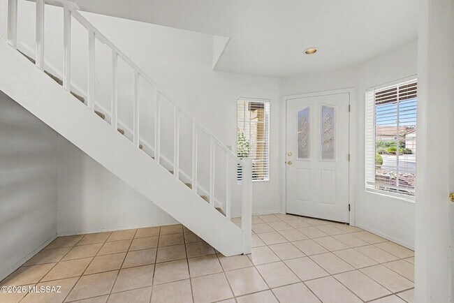 Building Photo - 11525 N Eagle Peak Dr
