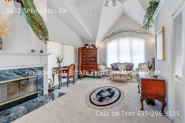 Building Photo - 1432 Spring Dell Dr