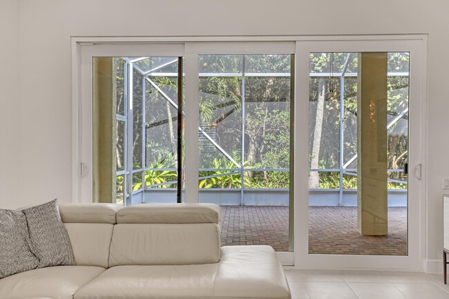 Building Photo - 754 Cable Beach Ln