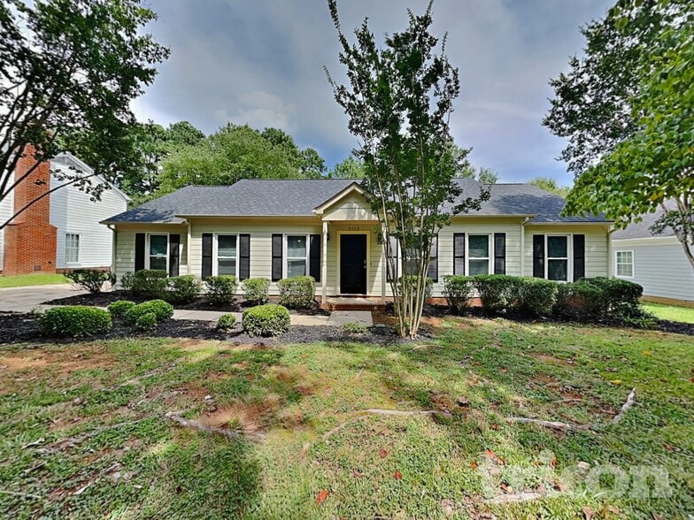 Building Photo - 9708 Kent Village Dr