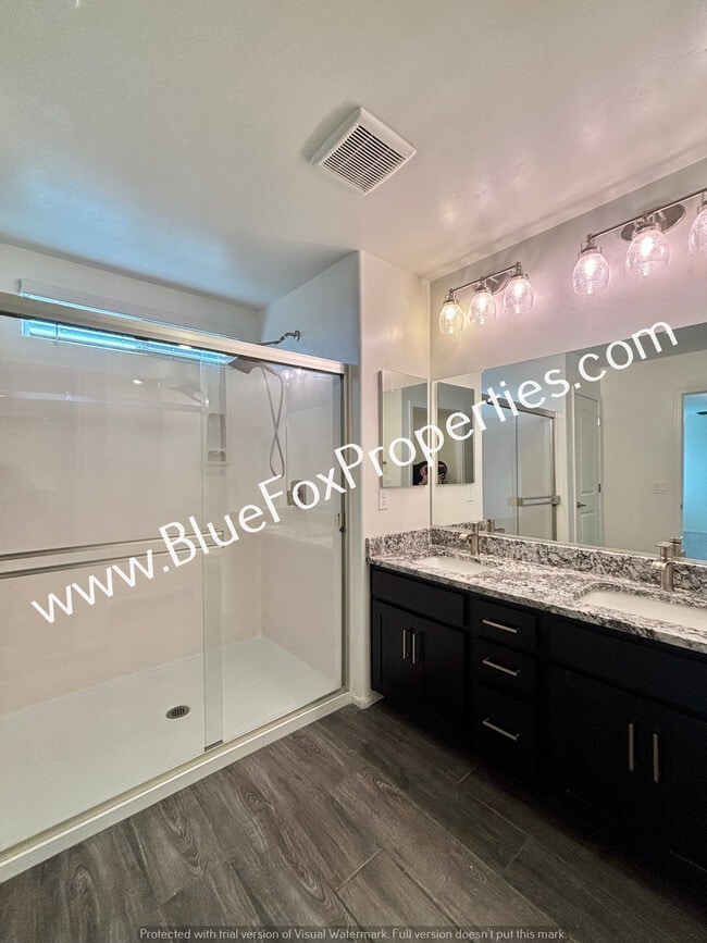 Building Photo - 8896 E Pantano Bluff Dr