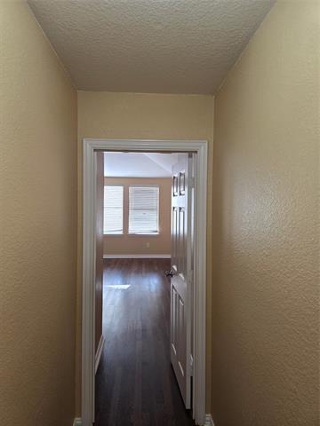 Building Photo - 224 Bluefinch Dr