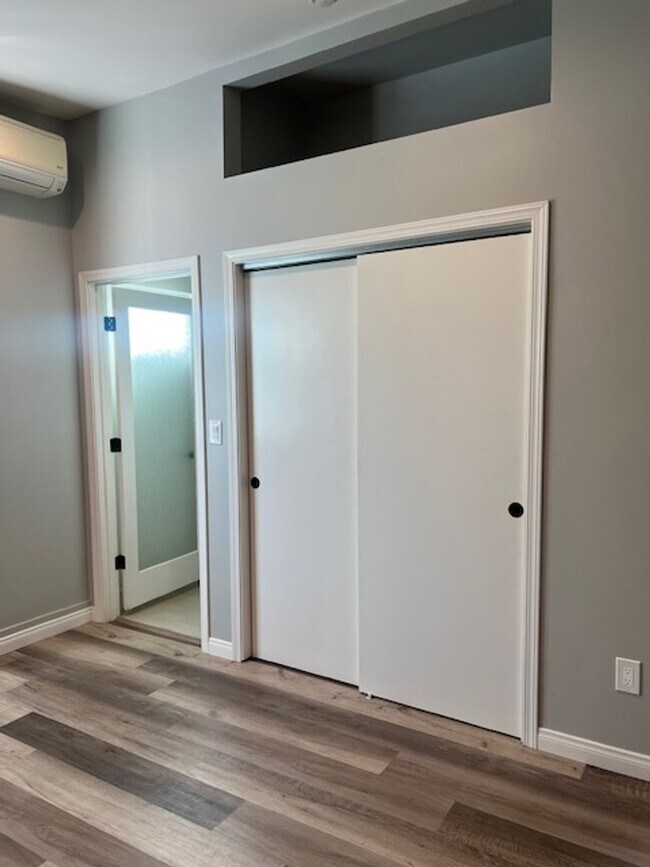 Building Photo - Beautiful, Single ADU located in Reseda! Ready for Move-In!