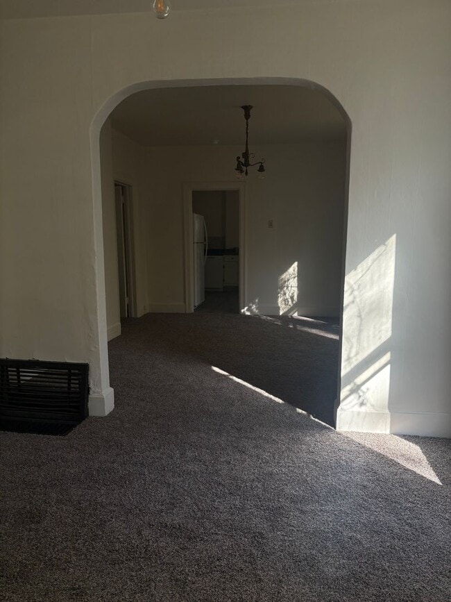 Building Photo - Charming 4-Bed, 2-Bath Home on Corner Lot ...