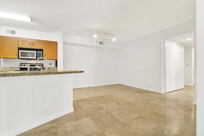 Building Photo - 3143 Clint Moore Rd