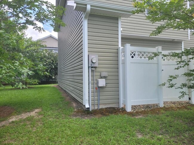 Building Photo - 4109 Kittrell Farms Dr