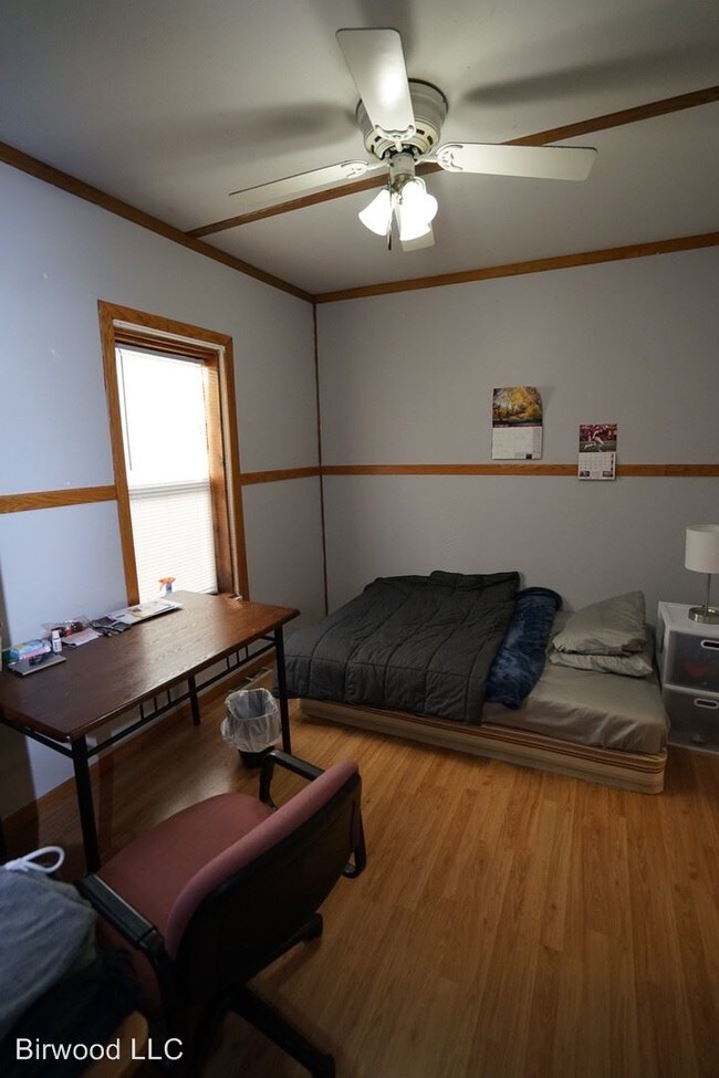 Building Photo - 7 br, 2 bath Apartment - 538 W Mifflin Street