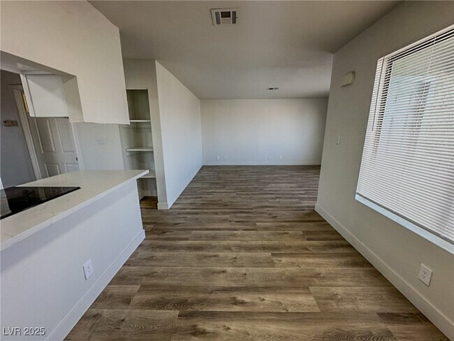 Building Photo - 6932 Kilgore Dr